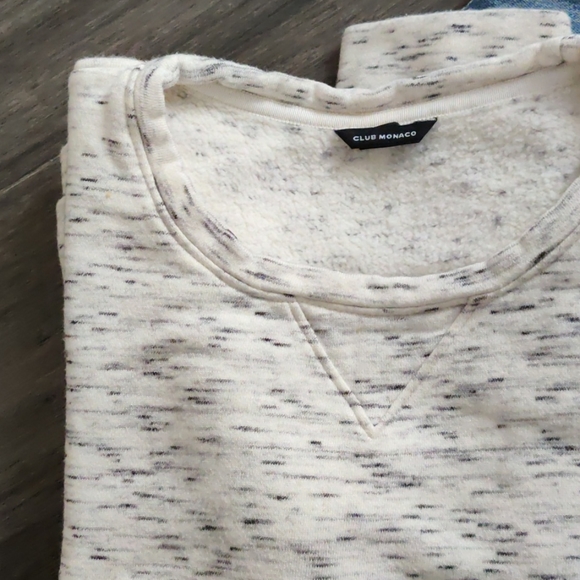 Club monaco sweatshirt - Picture 2 of 3